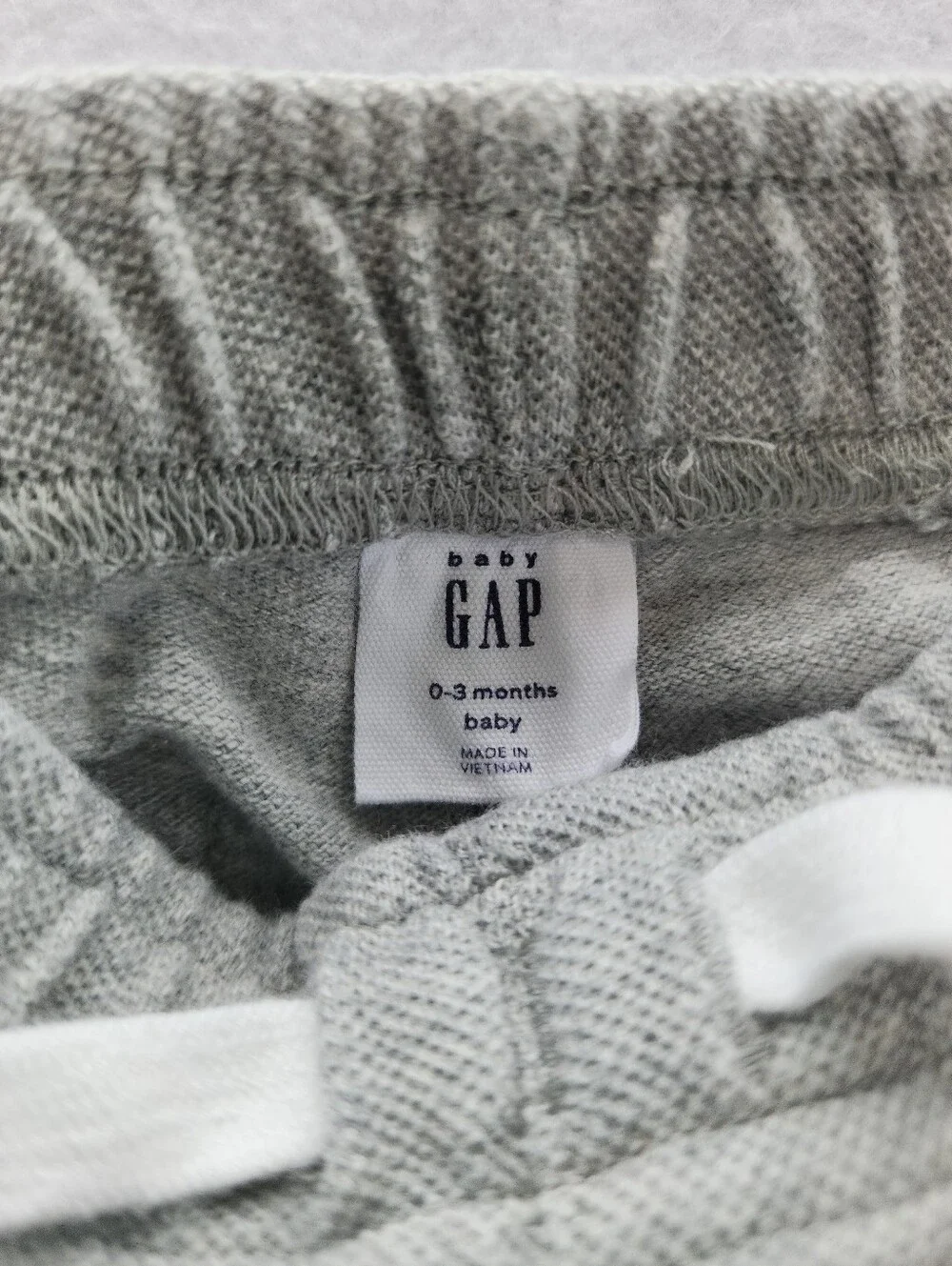 Baby GAP 2 Piece Outfit Set 0-3 Months Gray Polo Sweatshirt Jogger Pants Bear Lo